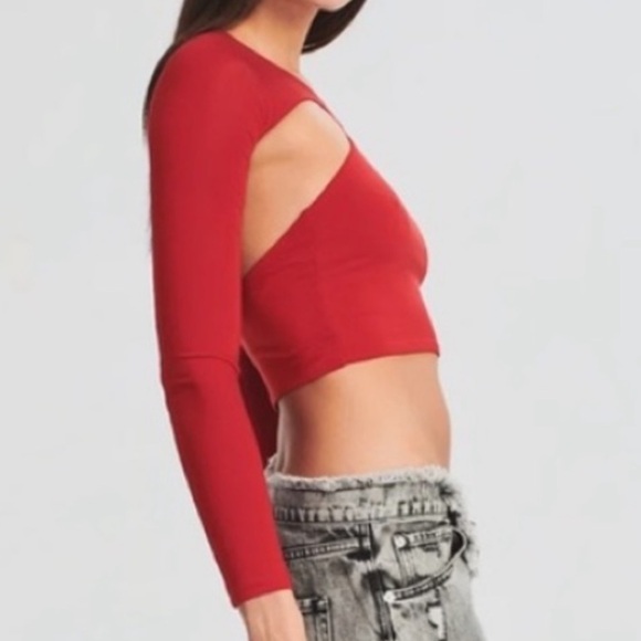 NWT - SER.O.YA Ellis Top in Cherry Red - Size Medium - Picture 3 of 6